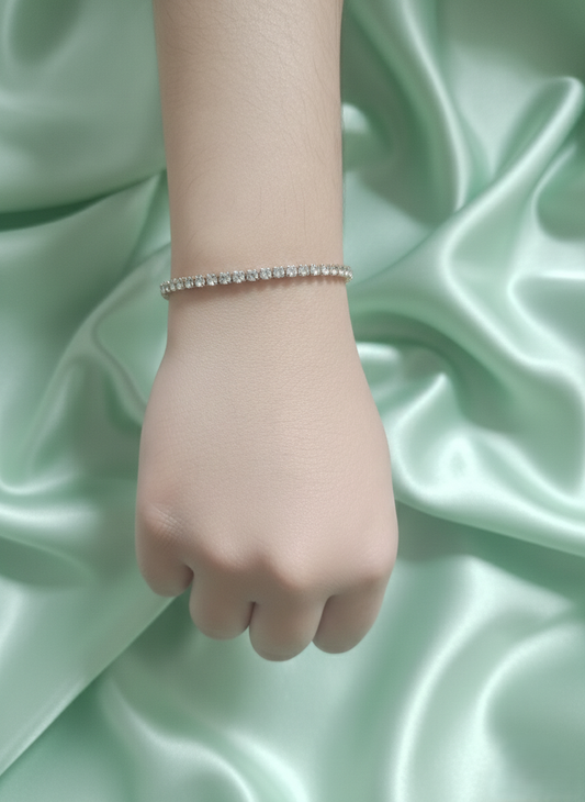 Lumina Diamond-Cut Wristlet