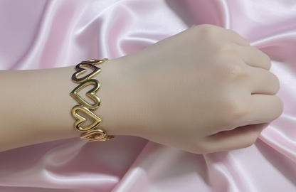 Heart Metal Cuff | Love in Every Link